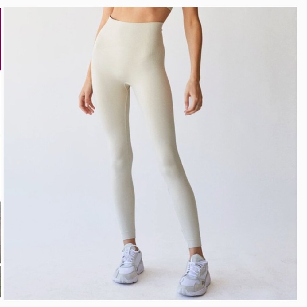 SET Active Sculptflex Leggings - Oat Milk - Small